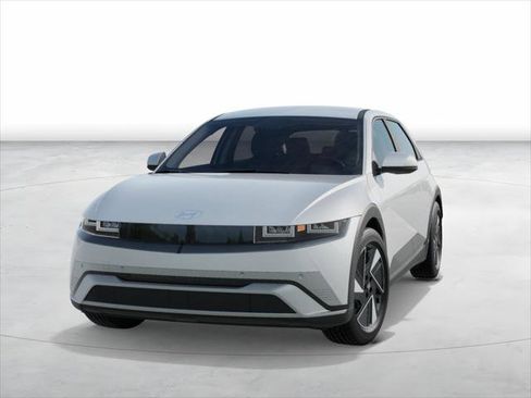 New 2026 Hyundai Ioniq 5 SEL image 6