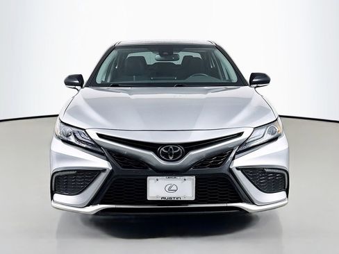 Used 2023 Toyota Camry XSE FWD image 2