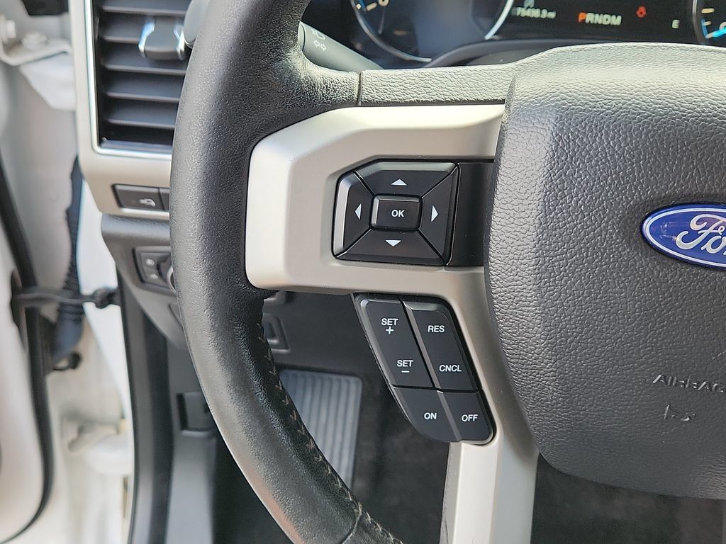 Used 2018 Ford F150 Lariat w/ Equipment Group 502A Luxury AWD/4WD image 15