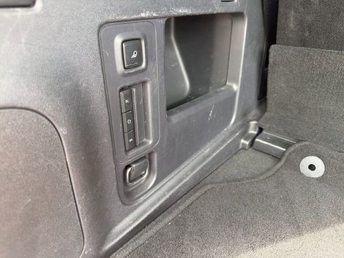 Used 2025 Ford Expedition Active RWD image 47