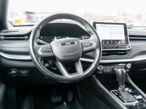 Used 2022 Jeep Compass Limited w/ (RED) Package image 16