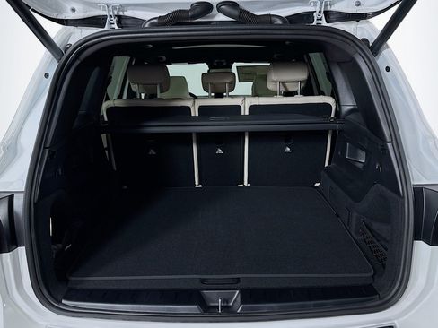 New 2026 Mercedes-Benz GLB 250 4MATIC image 22