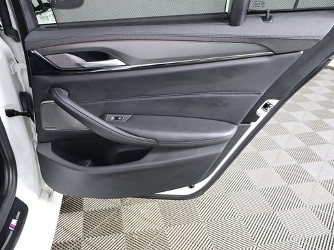 Used 2022 BMW M5 Competition w/ Competition Package image 32