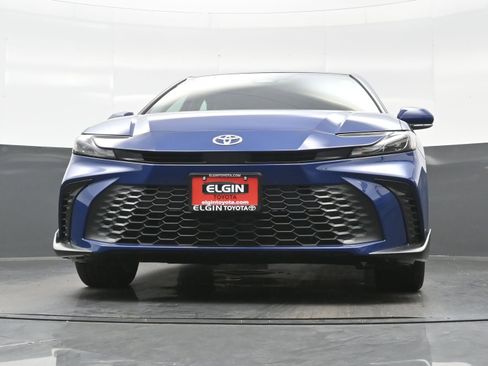 Used 2026 Toyota Camry SE image 27