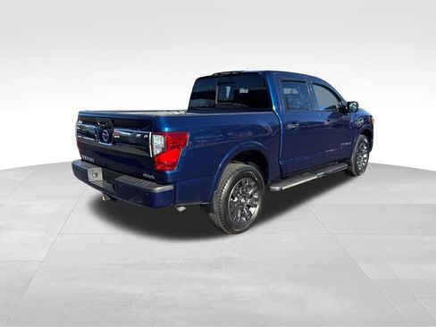 Used 2017 Nissan Titan Platinum Reserve image 6