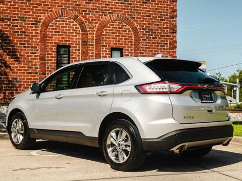 Used 2016 Ford Edge SEL w/ Equipment Group 201A AWD/4WD image 4