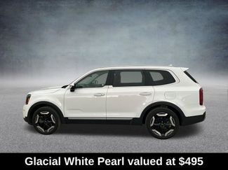 Used 2025 Kia Telluride S FWD video 2