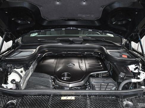 Used 2025 Mercedes-Benz GLS 450 4MATIC image 78