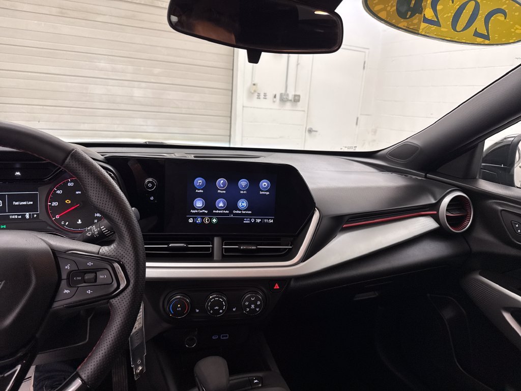 Used 2024 Chevrolet Trax RS w/ Driver Confidence Package FWD image 13