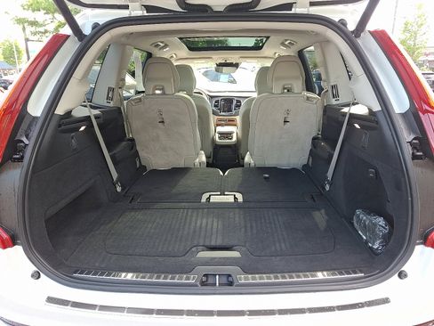 Used 2022 Volvo XC90 T8 Inscription Expression AWD/4WD image 29