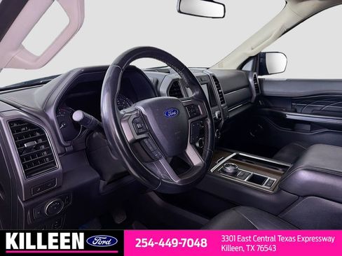 Used 2019 Ford Expedition Max Platinum image 10
