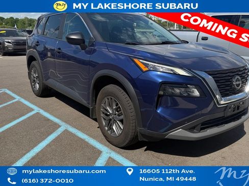 Used 2023 Nissan Rogue S AWD/4WD image 1