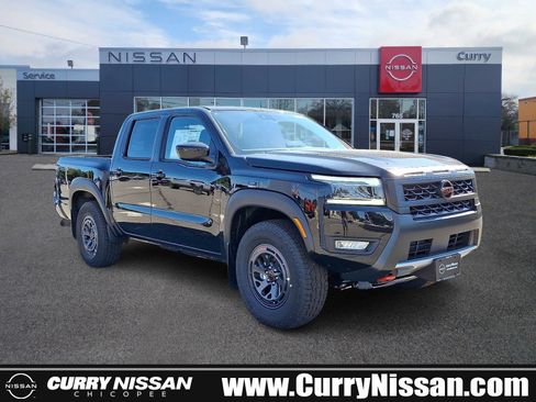 New 2025 Nissan Frontier PRO-4X w/ Interior Protection Package image 1