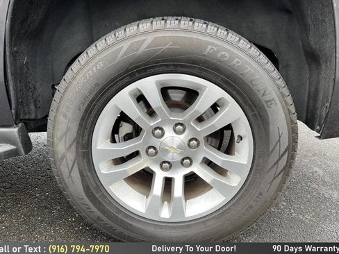 Used 2017 Chevrolet Tahoe LS w/ Enhanced Driver Alert Package image 10