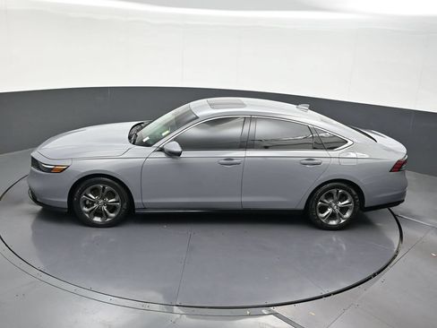 Used 2023 Honda Accord EX-L image 16
