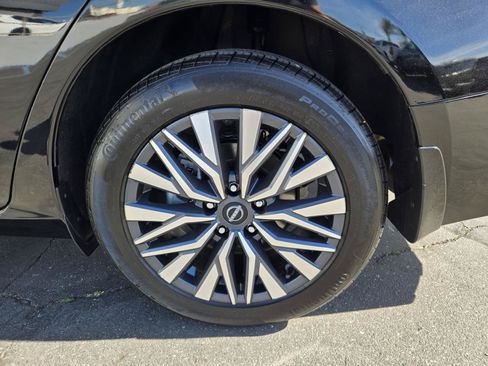 Used 2023 Nissan Altima 2.5 SV AWD/4WD image 35