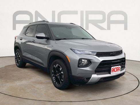 Used 2023 Chevrolet TrailBlazer LT w/ Convenience Package AWD/4WD image 5