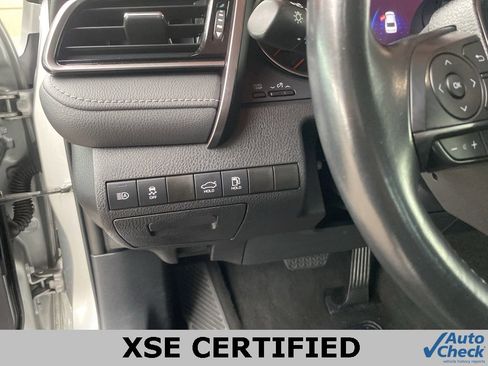 Used 2023 Toyota Camry XSE image 22
