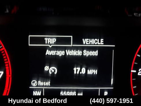 Used 2025 Chevrolet Trax RS w/ Sunroof Package FWD image 12