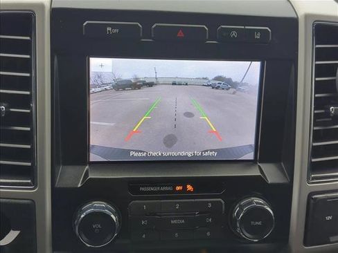 Used 2020 Ford F150 Lariat image 12