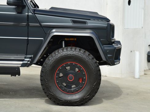 Used 2016 Mercedes-Benz G 63 AMG 4MATIC image 12