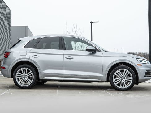Used 2019 Audi Q5 Prestige image 3