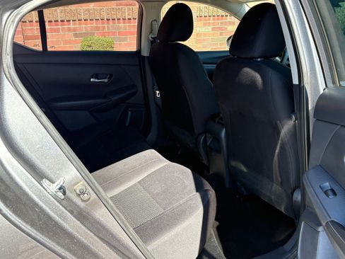 Used 2020 Nissan Sentra S w/ Trunk Package FWD image 12