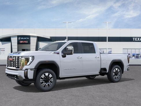 New 2026 GMC Sierra 2500 Denali AWD/4WD image 2