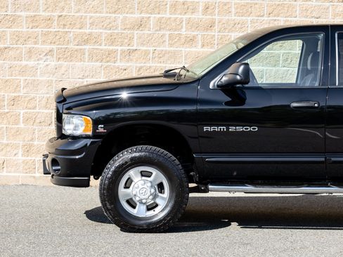 Used 2004 Dodge Ram 2500 Truck SLT w/ Sport Appearance Group AWD/4WD image 8