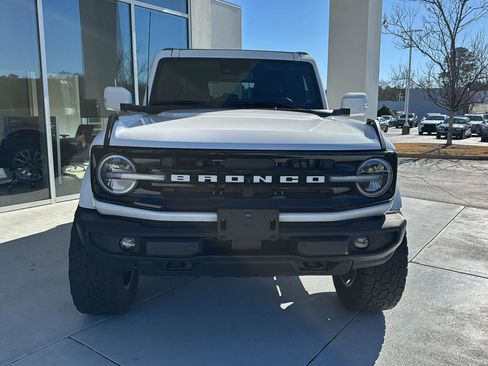 Used 2023 Ford Bronco Outer Banks image 7