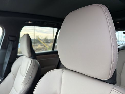 New 2026 Volvo XC90 B6 Core w/ Protection Package Premier AWD/4WD image 21