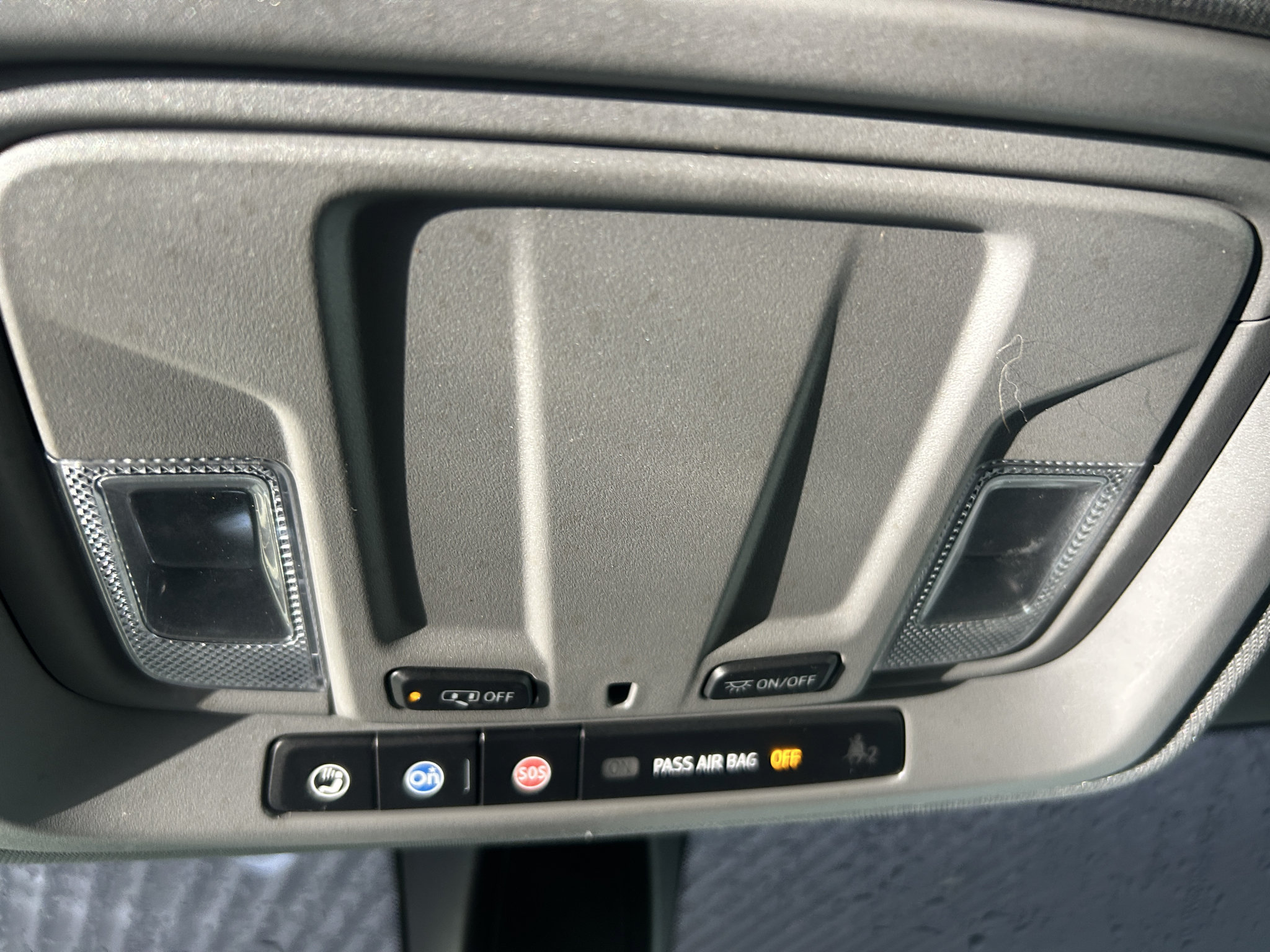 Used 2020 Chevrolet Silverado 1500 RST AWD/4WD image 32