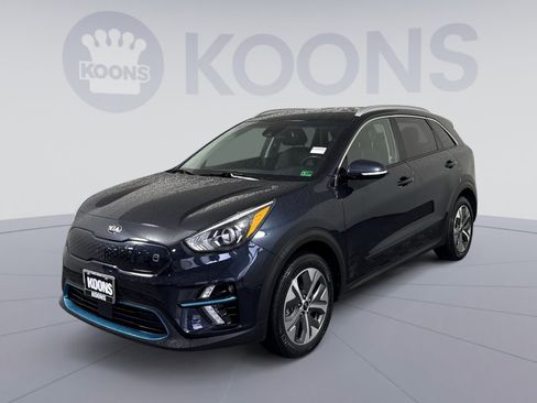 Used 2021 Kia Niro EX w/ Cold Weather Package image 1