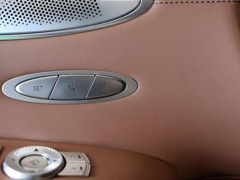 New 2026 Genesis GV70 2.5T Advanced image 12