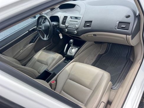 Used 2011 Honda Civic EX-L image 19