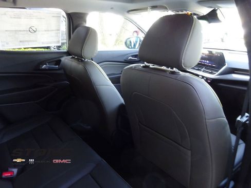 New 2026 Chevrolet Trax ACTIV FWD image 22