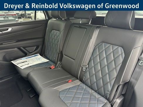 New 2026 Volkswagen Atlas Cross Sport SEL Premium R-Line AWD/4WD image 27