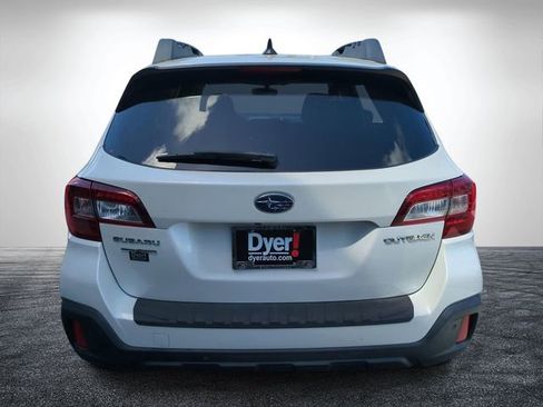 Used 2019 Subaru Outback 2.5i Limited w/ Popular Package #2 AWD/4WD image 5