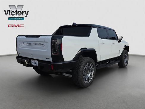 Used 2024 GMC Hummer EV 3X image 17