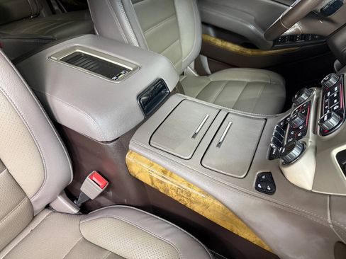 Used 2016 GMC Yukon Denali w/ Open Road Package AWD/4WD image 39