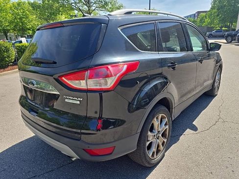 Used 2014 Ford Escape Titanium w/ Equipment Group 401A FWD image 8
