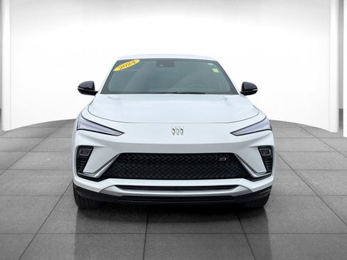 Used 2024 Buick Envista Sport Touring w/ Convenience I Package image 2