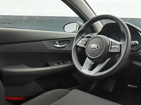 Used 2020 Kia Forte Sedan FWD image 20