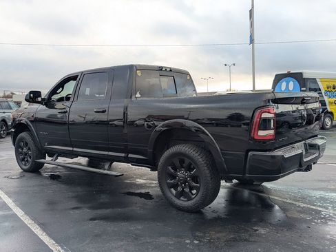 Used 2022 RAM 2500 Limited image 8