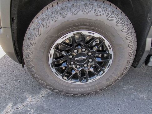 New 2026 Chevrolet Silverado EV Trail Boss w/ Premium Package image 13