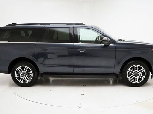 Used 2025 Ford Expedition Max Active image 3