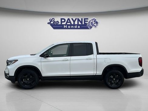New 2026 Honda Ridgeline Black Edition image 4