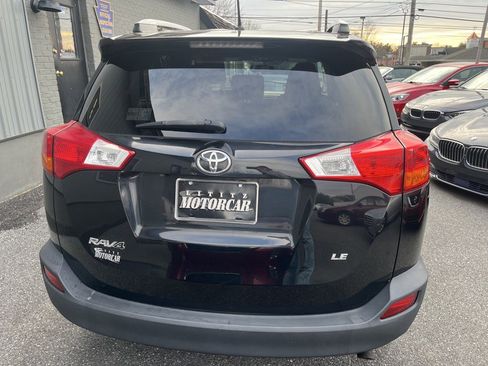 Used 2014 Toyota RAV4 LE image 6