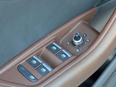 Used 2017 Audi A4 2.0T Premium Plus w/ Premium Plus Package image 19