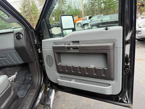 Used 2013 Ford F350 XL w/ PWR Equipment Group image 18